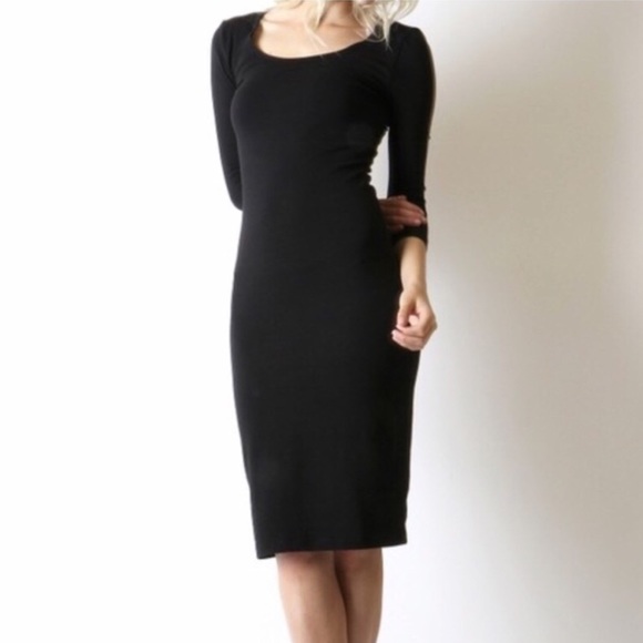 BLACK CLASSIC SCOOP NECK MIDI DRESS - Picture 2 of 7